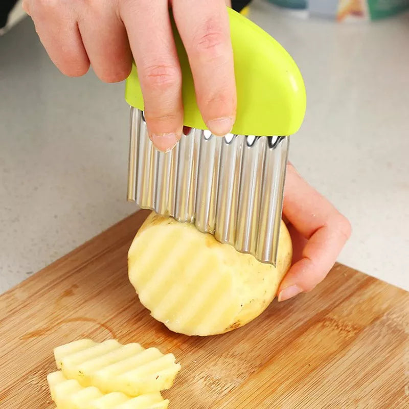 Potato Cutter Chip French Fry Maker Stainless Steel Wavy Knife French Fries Chopper kitchen Knife Chopper French Fry Maker Tools Ja Inovei